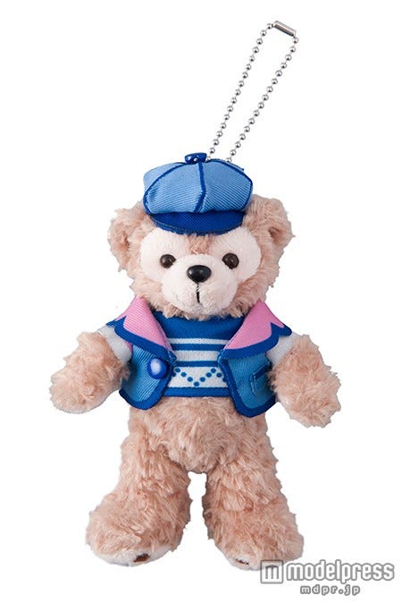 ぬいぐるみバッジ(1800 円)/(C)Disney