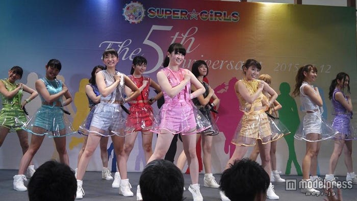 SUPER☆GiRLS