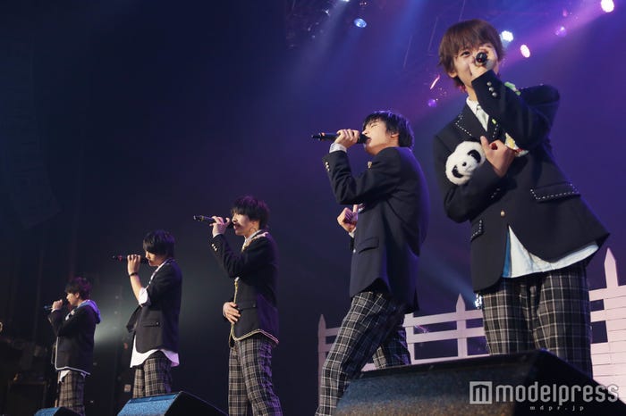 M!LK(画像提供:株式会社SDR)