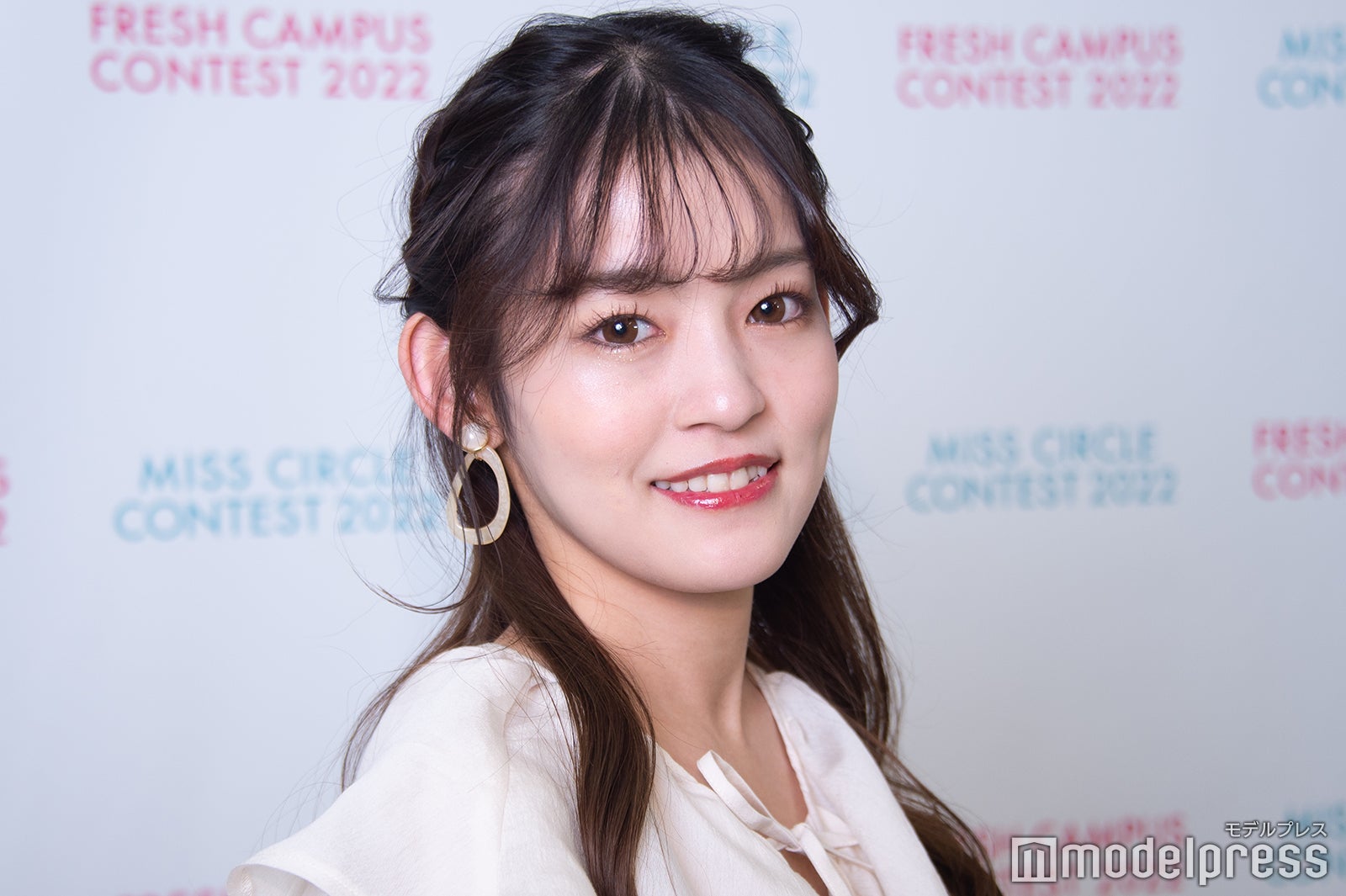 下藤花鈴（C）モデルプレス