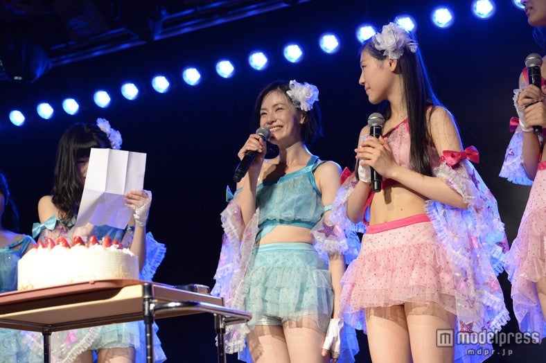 7月16日に行われた峯岸チーム4「アイドルの夜明け」公演の様子（C）AKS