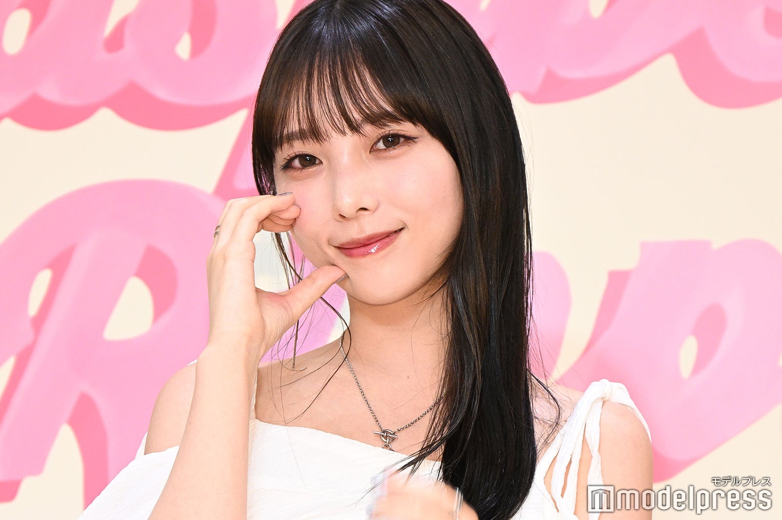 福原遥、少女“まいんちゃん”から変貌 大人の魅力放つ - モデルプレス