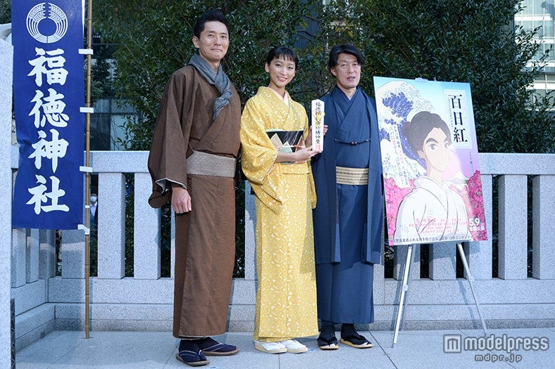 （左より）松重豊、杏、原恵一監督