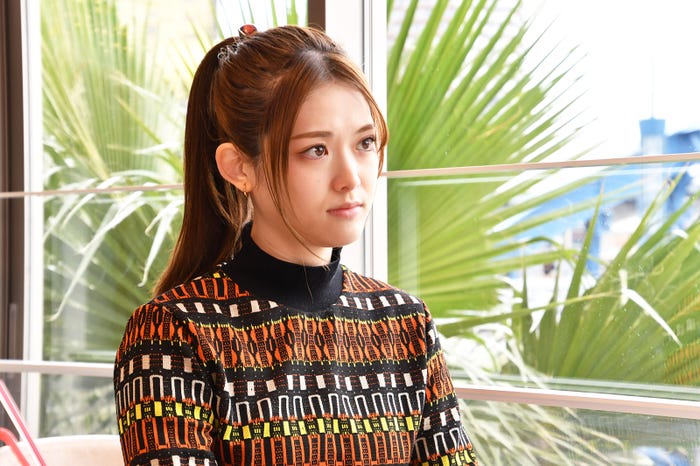 松村沙友理/「愛しい嘘~優しい闇~」より(C)テレビ朝日