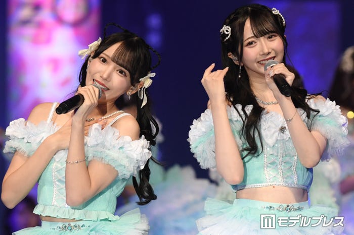 鈴木瞳美、谷崎早耶(C)モデルプレス