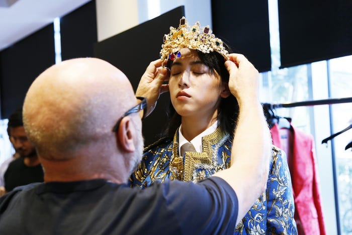 三吉彩花(提供写真)