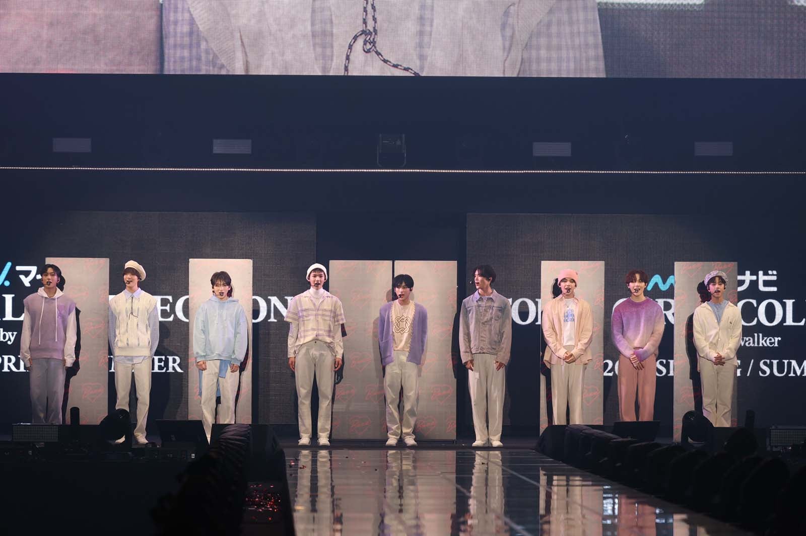 &TEAM（C）マイナビ TOKYO GIRLS COLLECTION 2023 SPRING／SUMMER