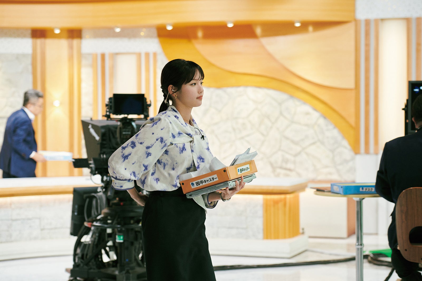 田中瞳アナ「瞳のまにまに」（C）熊木優／講談社