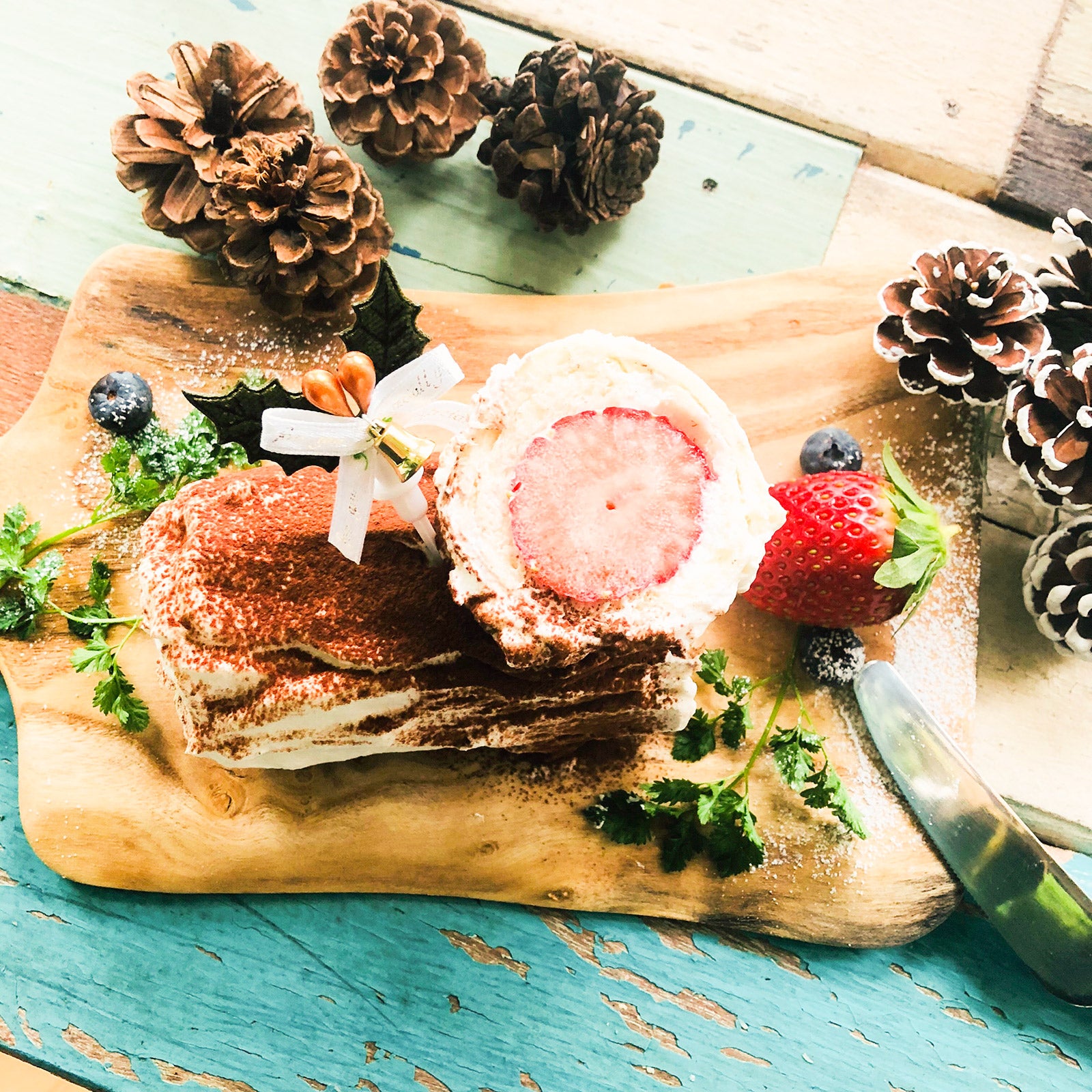 今からでも作れるクリスマスケーキ「ブッシュドノエル」の簡単レシピ【柏原歩のトレンドレシピ】