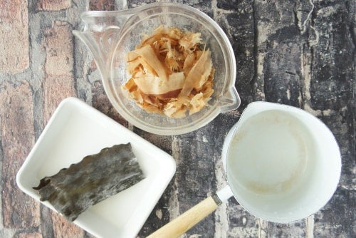 和食の基本!「かつおと昆布の出汁」