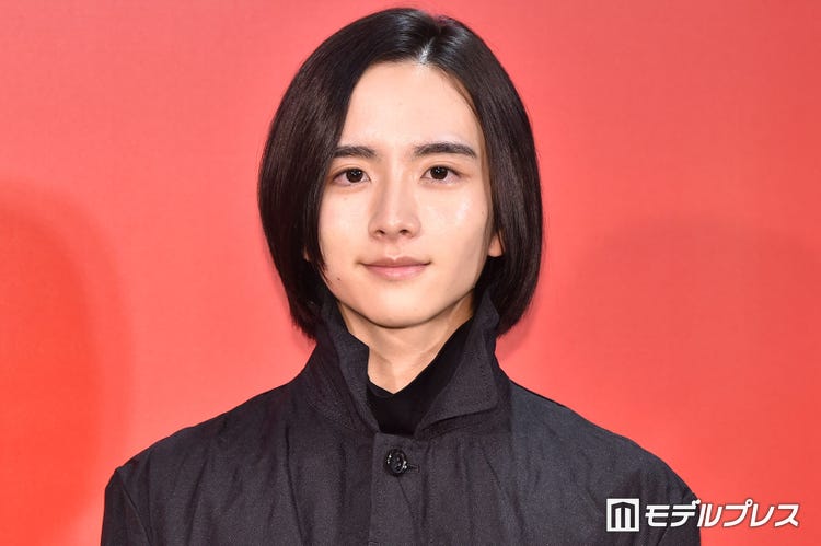 板垣李光人 挑戦したい髪型は ダメージはやばいと思うんですけど モデルプレス 板垣李光人 挑戦したい髪型は ダメージはやばいと思うんですけど モデルプレス