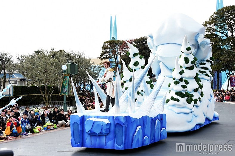 「フローズンファンタジーパレード」（C）モデルプレス