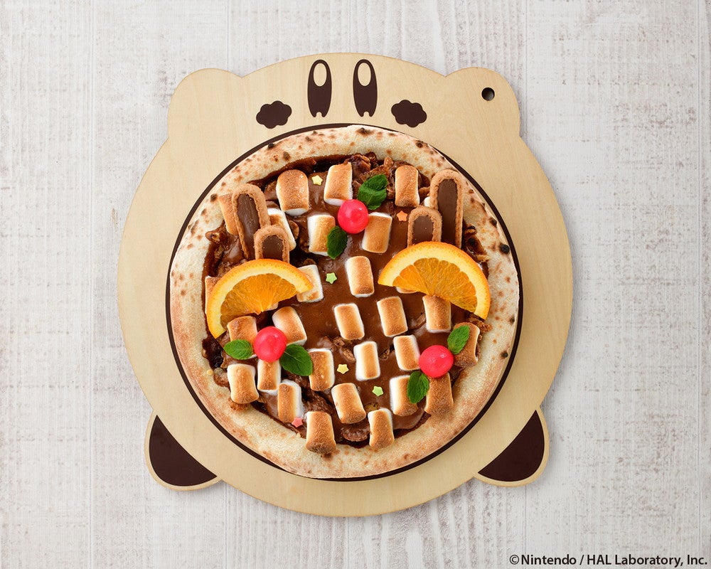 カービィカフェの窯焼きデザートピッツァ～カカオえきの車窓から～1,380円／画像提供：ベネリック