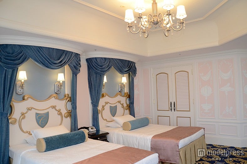 気品あふれるベッドルーム