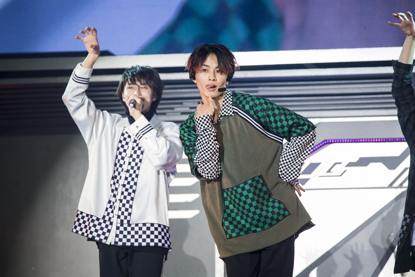 超特急（Photo by：米山三郎／深野輝美）