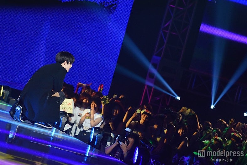 三浦春馬／「神戸コレクション2015 A／W」ランウェイより