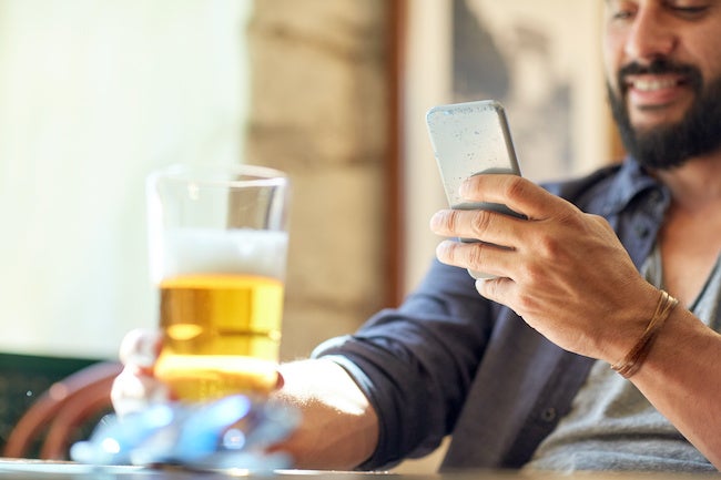 「君が好きだ！」男性が酔ったときに本命にするLINE3つ