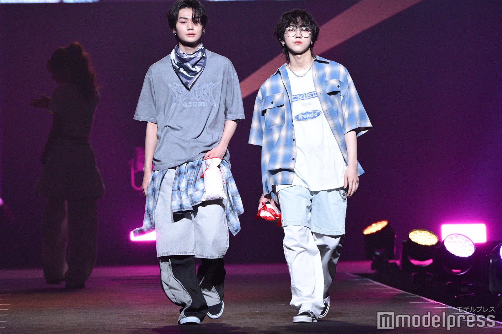 鈴陽向、池田優斗（C）モデルプレス