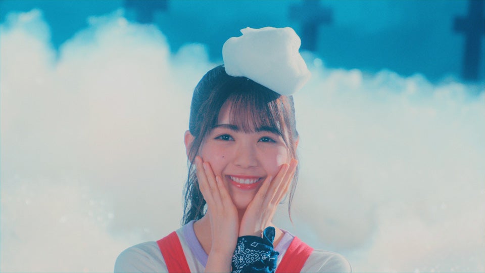 筒井あやめ「ジャンピングジョーカーフラッシュ」MVより（提供写真）