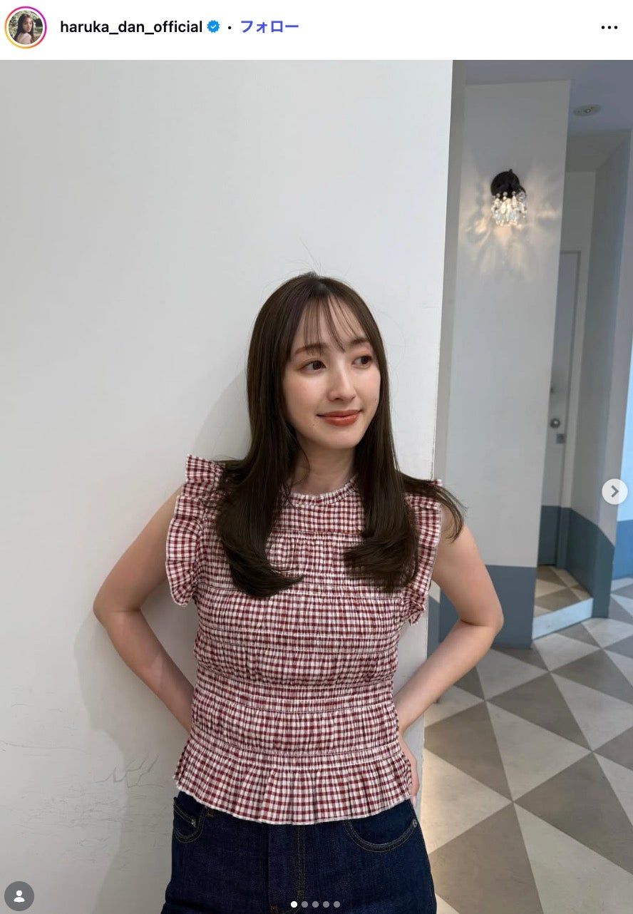 元「ZIP！」リポーター團遥香、美ボディ際立つタイトノースリ姿「スタイル抜群」「ヘルシーで素敵」と反響