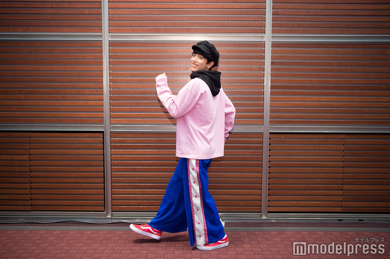 黒羽麻璃央（C）モデルプレス