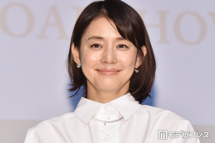 石田ゆり子「虎に翼」人生初の犬役で登場 自前メイクでの撮影シーンが話題「女優魂感じる」「衝撃」