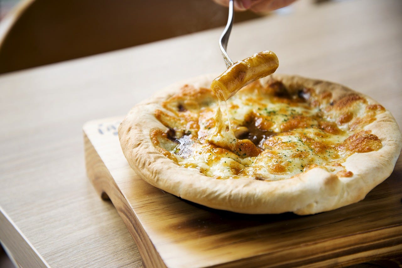 ソルビン、人気のトッポギシリーズが復活 日本限定「チーズカレー」味が初登場