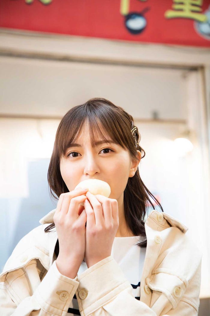 「HKT48 森保まどかラストフォトブック スコア」未公開カット(C)KADOKAWA (C)Mercury PHOTO/TANAKA TOMOHISA