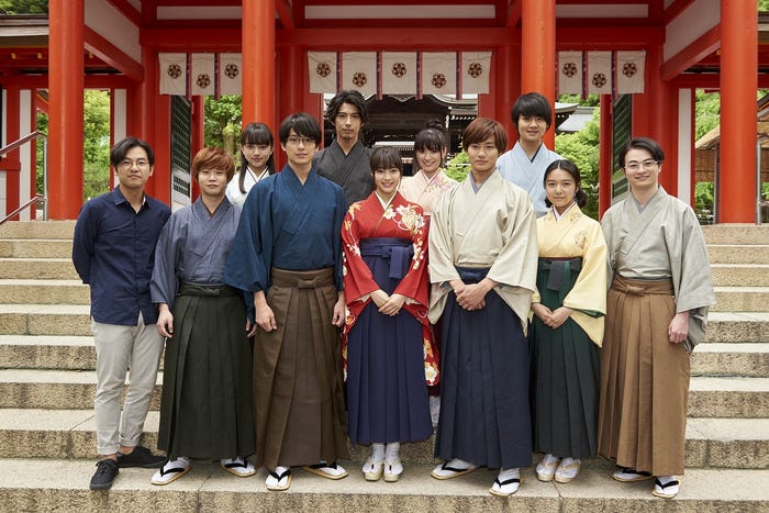 『ちはやふる –結び-』キャスト&監督(C)2018 映画「ちはやふる」製作委員会 (C)末次由紀/講談社