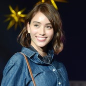 滝沢カレン 不思議な日本語 のインスタに中毒者続出 面白すぎ 翻訳サイト使用 モデルプレス 滝沢カレン 不思議な日本語 のインスタに中毒者続出 面白すぎ 翻訳サイト使用 モデルプレス