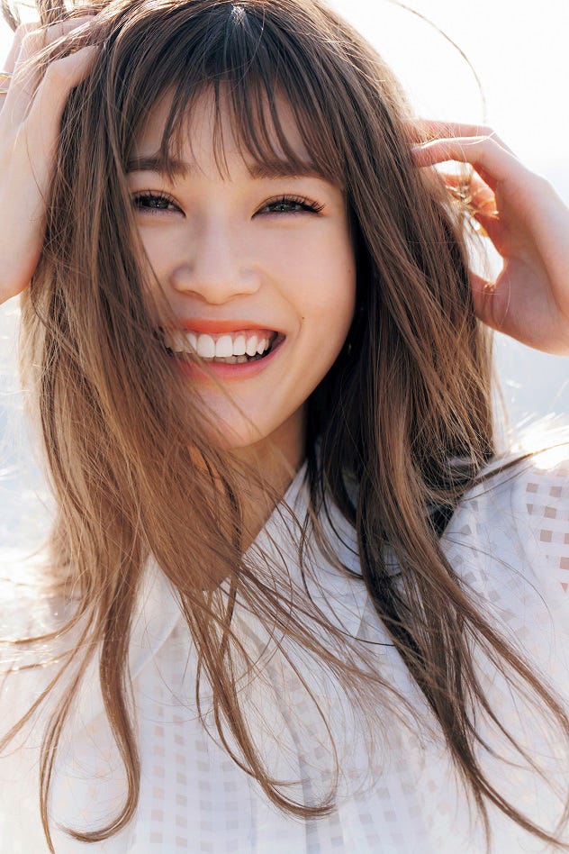 生見愛瑠(画像提供:小学館)