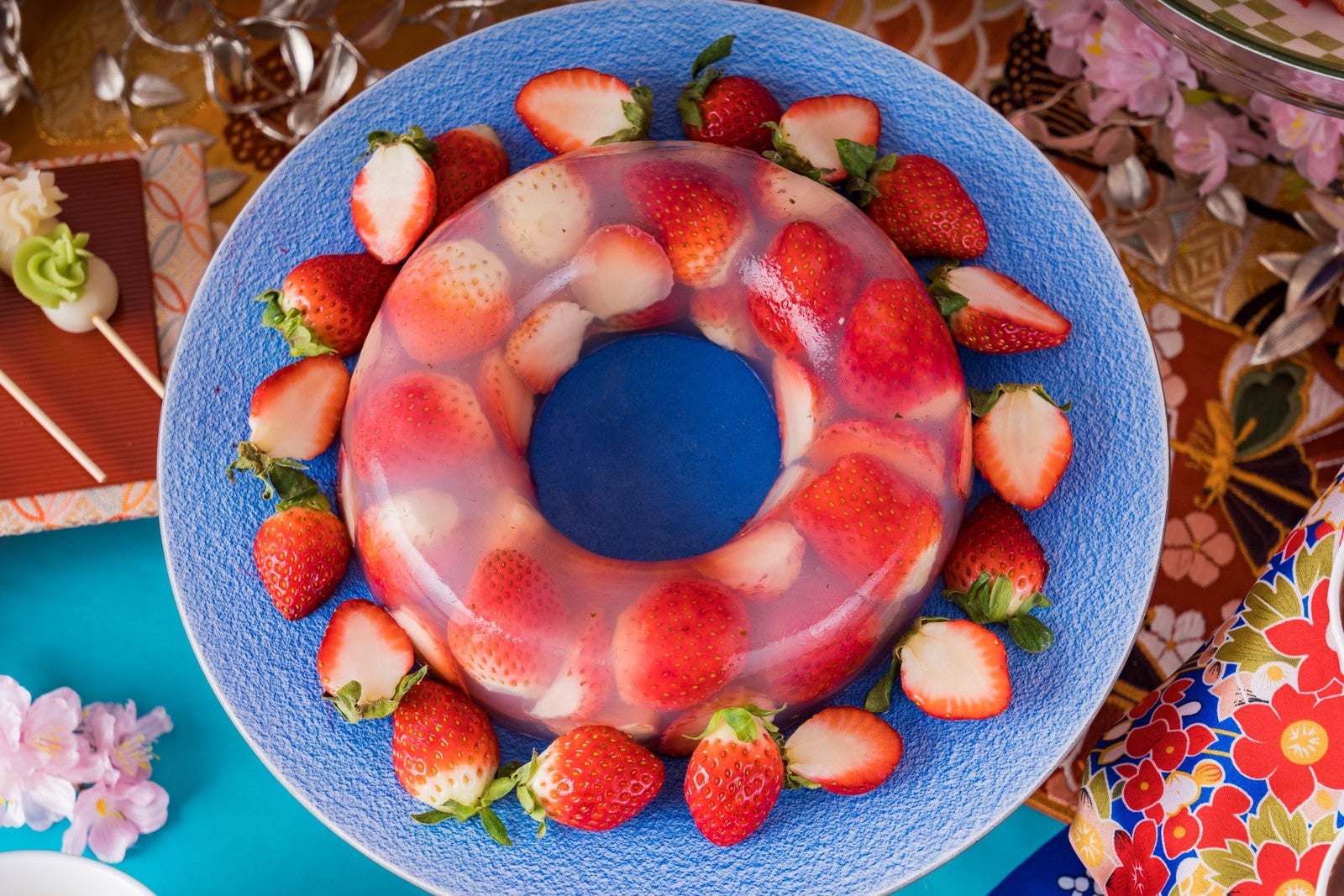 桜花爛漫～ストロベリーフェア～／画像提供：ヒルトン福岡シーホーク