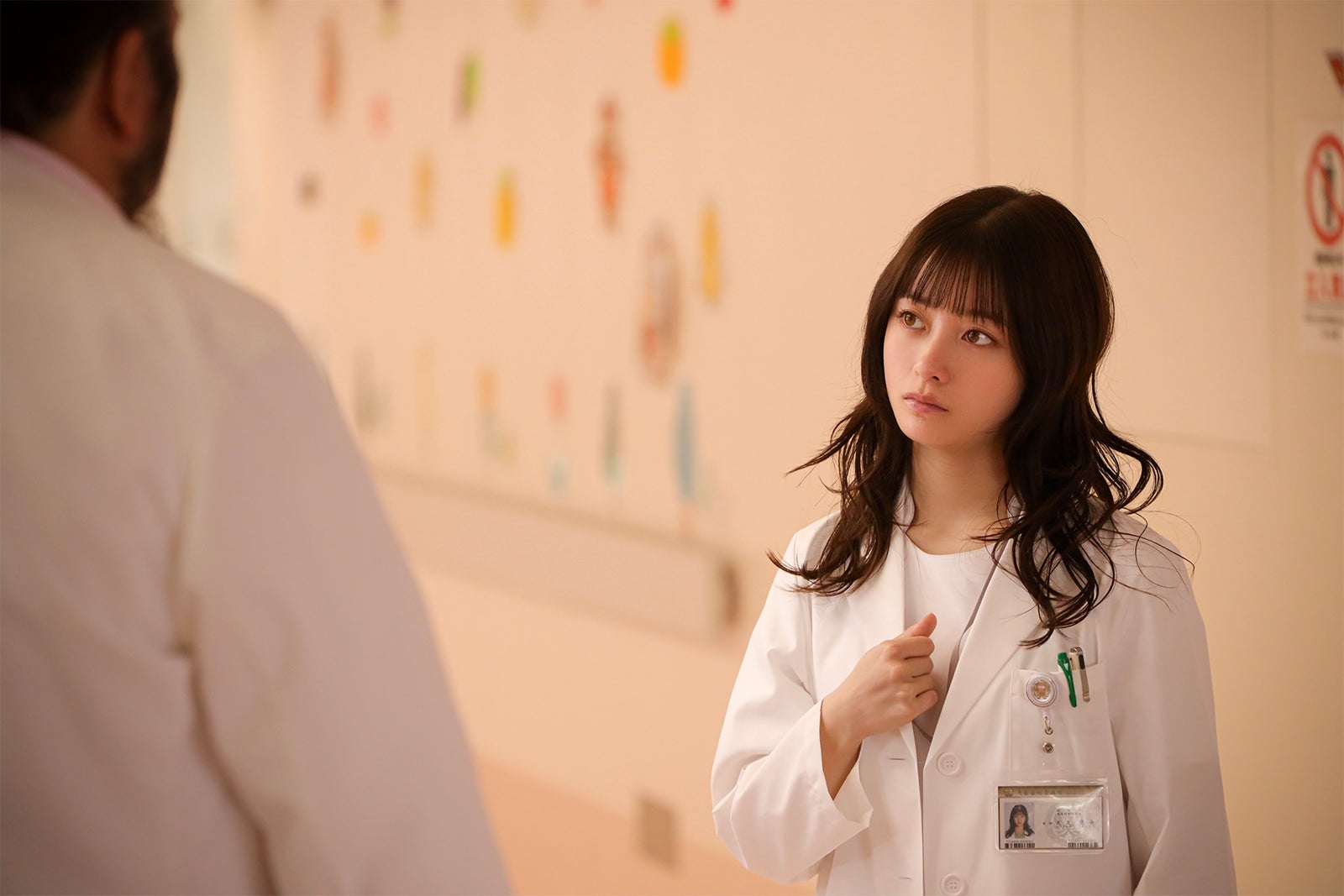 橋本環奈「天久鷹央の推理カルテ」第5話（C）テレビ朝日