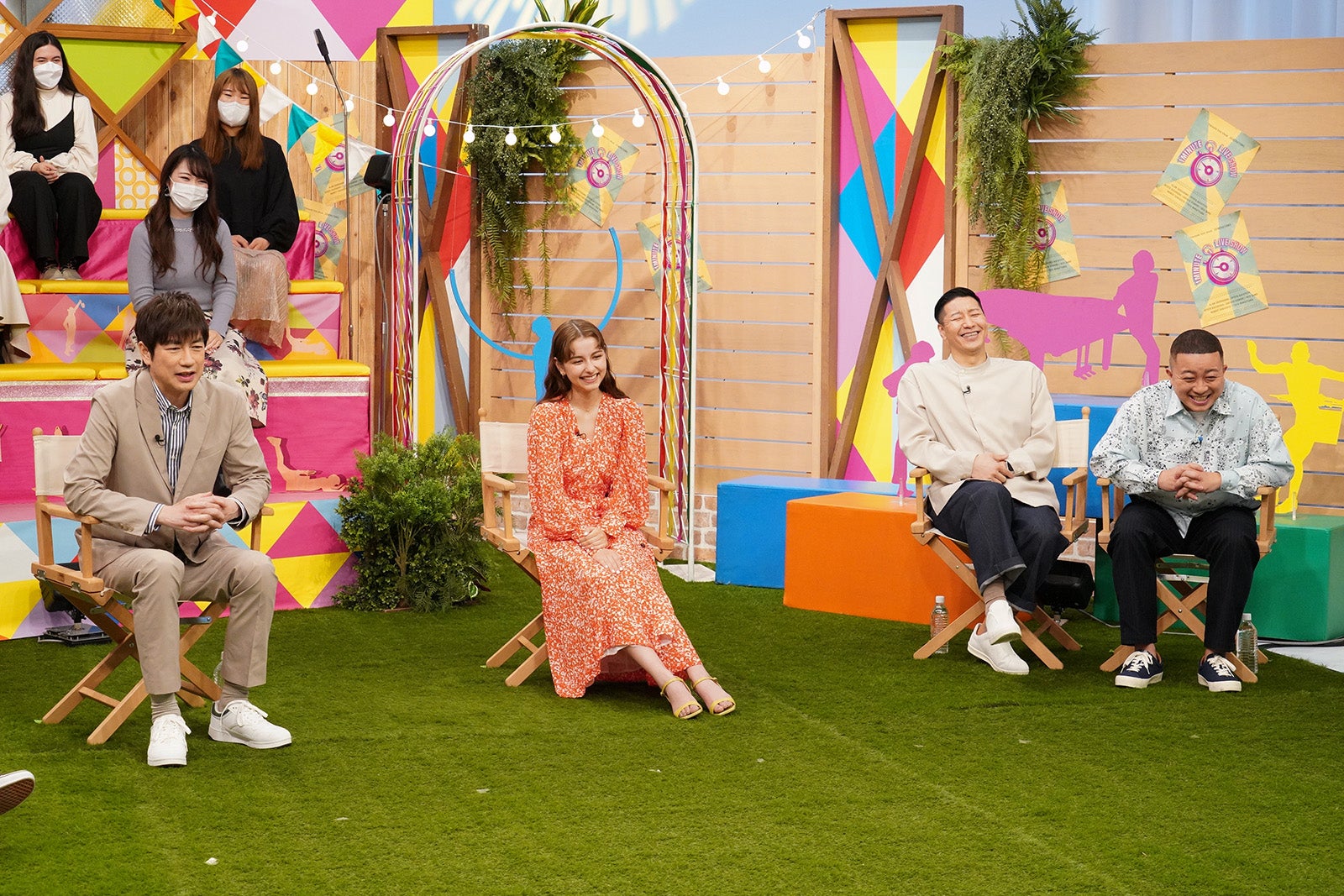 羽鳥慎一アナウンサー、嵐莉菜、チョコレートプラネット（長田庄平、松尾駿）（C）日本テレビ