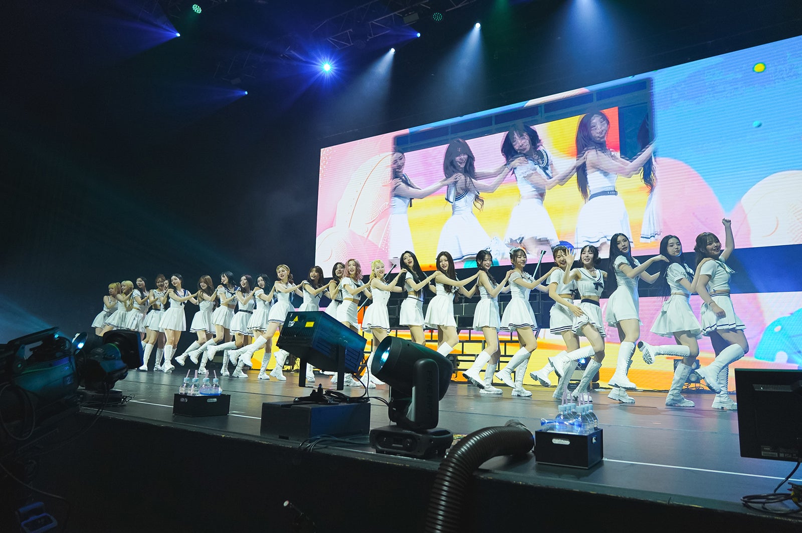 「tripleS A Live 25 in Tokyo」撮影：大庭元、佐藤薫