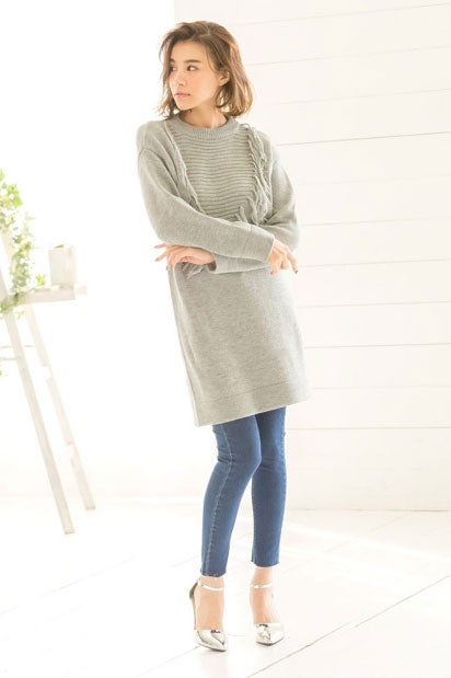 フリンジニットチュニック「Re:EDIT by GALSTAR」2,998円（税込）／画像提供：Re:EDIT by GALSTAR