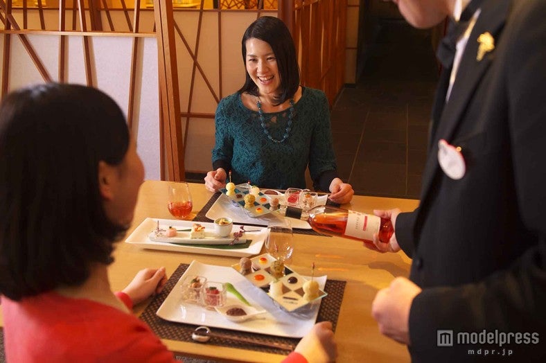 「花 Hana」（イメージ）／（ｃ）Disney