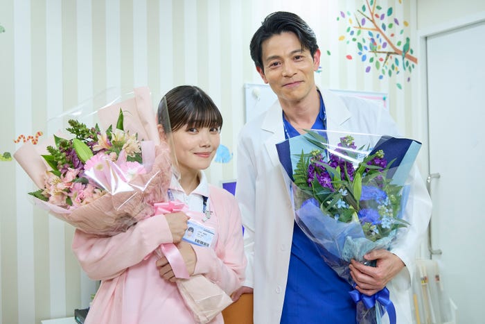 加藤千尋、吉沢悠(C)日本テレビ