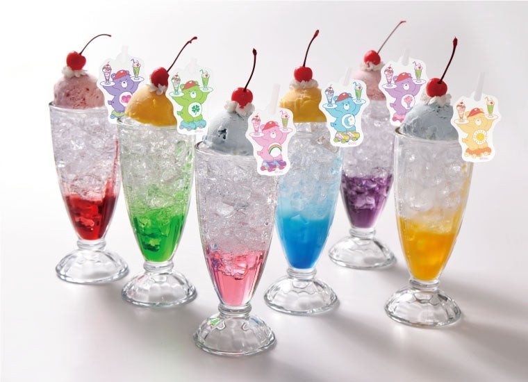 ケアフルカラフルクリームソーダ（全6種）¥890（C）2018 Those Characters From Cleveland, Inc.