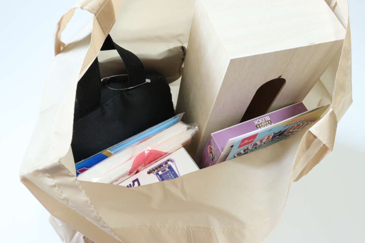 折りたたみショッピングバッグ(ダイカットネコ) 容量 折りたたみショッピングバッグ(ダイカットネコ) 容量