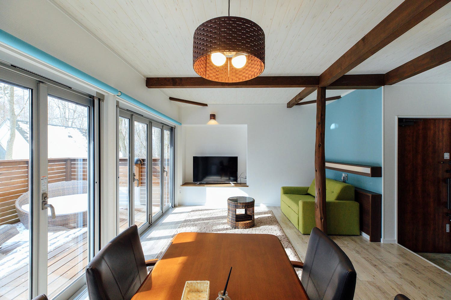 選べる森のコテージが魅力!山梨「ネオオリエンタルリゾート八ヶ岳高原」で自然を満喫