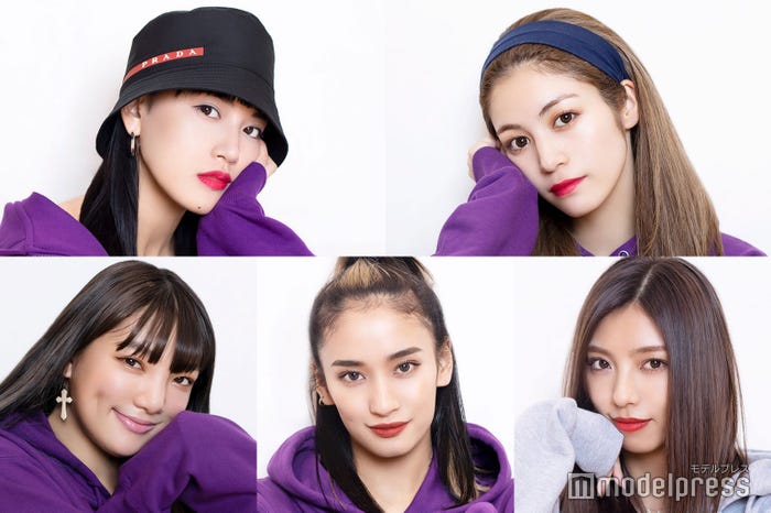 (左上から時計回りに)藤井夏恋、楓、SAYAKA、YURINO、須田アンナ/E-girls (C)モデルプレス