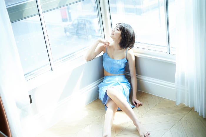 武田玲奈フォトブック「タビレナ trip2」(仮)(東京ニュース通信社刊)