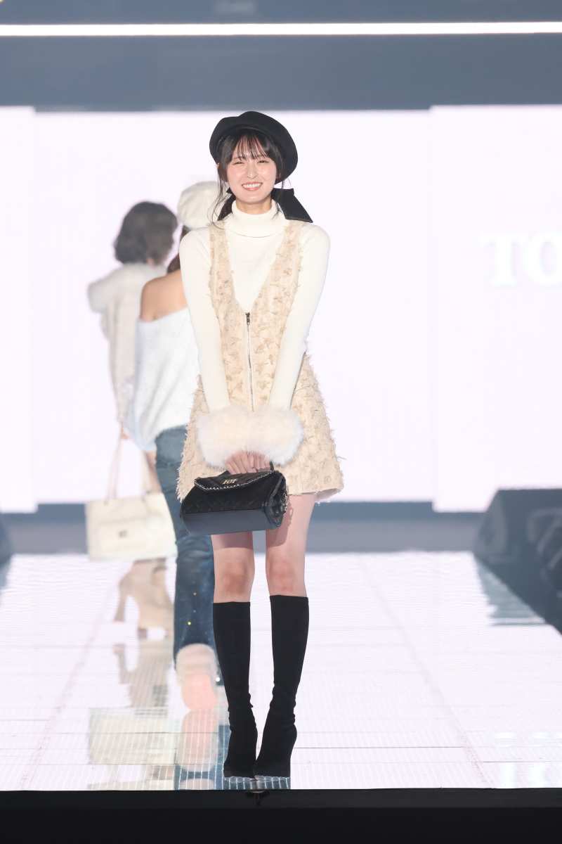 乃木坂46遠藤さくら、ヒロイン級のキュートさ クラシカルコーデ×極上スマイルで魅了