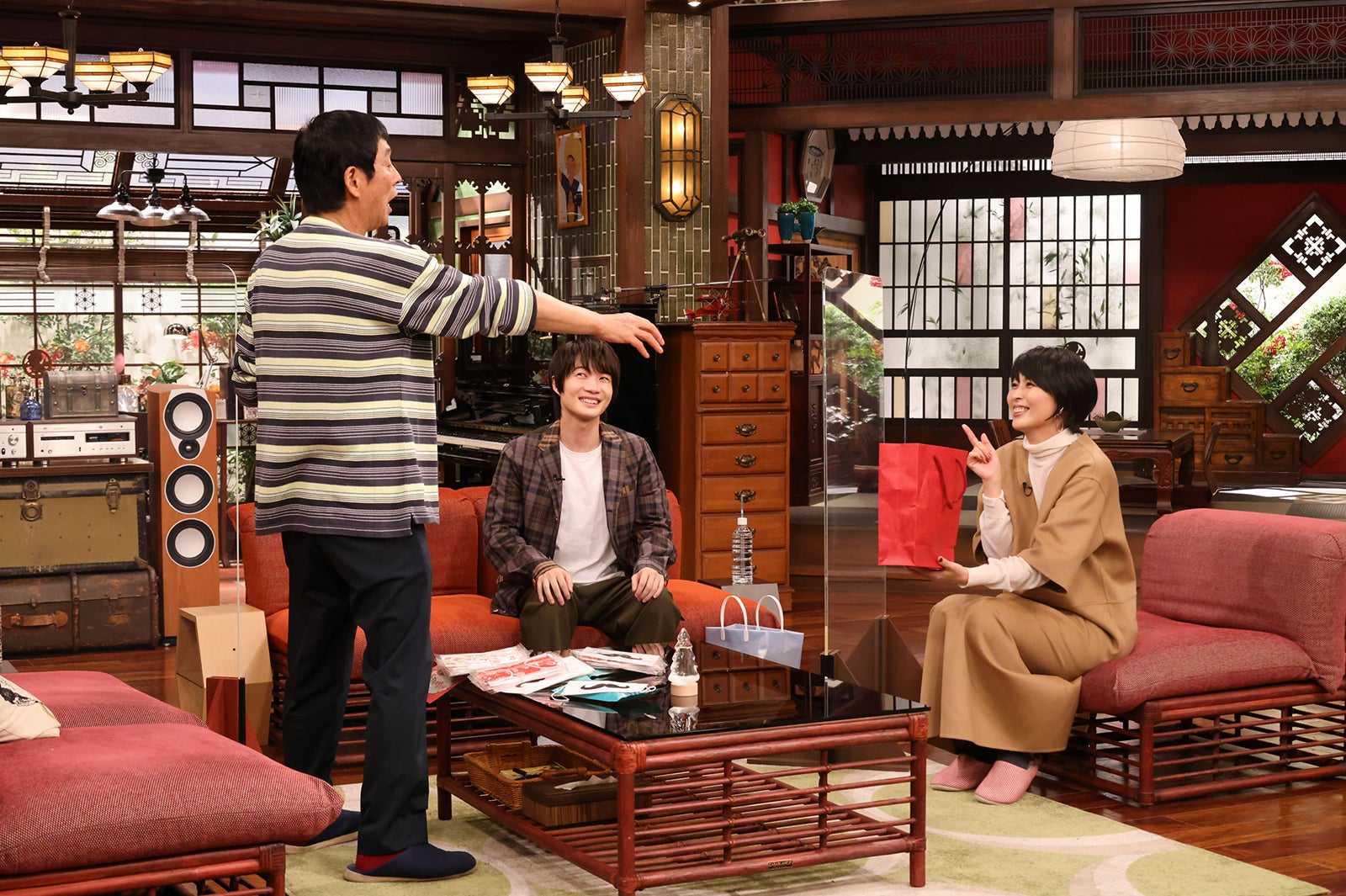 明石家さんま、神木隆之介、松たか子 （C）関西テレビ