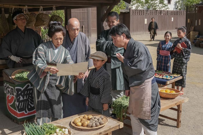 渡部篤郎、村上蘭ら「ブラッサム」第4話(C)NHK