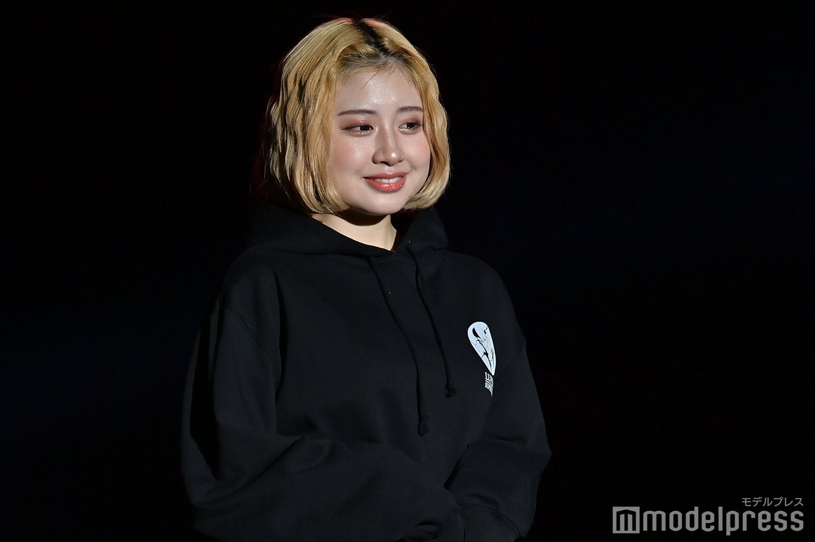 新塘真理 （C）モデルプレス