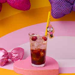 <Minnie>ざくろソーダ税込990円(C)Disney