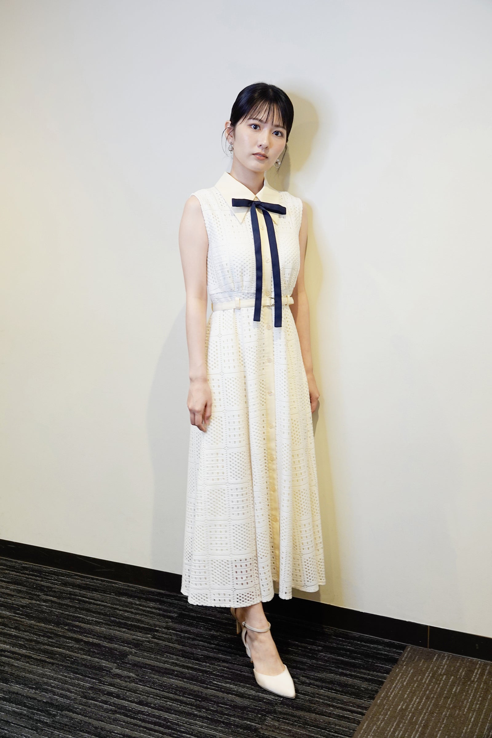 神谷天音／ヘアメイク：坂本怜加、スタイリスト：藤井エヴィ（提供写真）