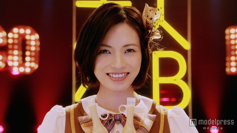 “大人AKB48”の塚本まり子